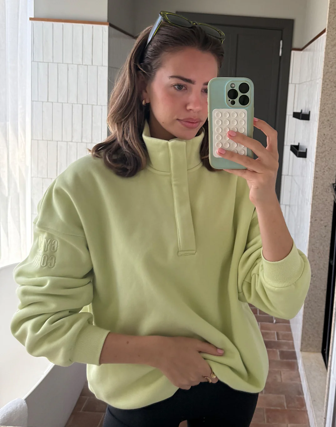 Thumb 5